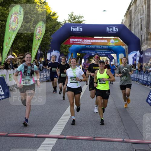 01.09.2024 - BARMER Alsterlauf Kathrin Stürmer Photography http://msf.ph/oto/6970105 01.09.2024 09:58:08 Ziel 2757, 2795, 3486, 3828, 3829, 3830, 3831, 3832, 3901, 4008, 4072, 4147, 4196, 4331, 4396, 4397, 4468, 4531, 4579, 4585, 4610, 4711, 4799, 4881, 5233, 2632, 2675, 2885, 3030, 3071, 3234, 3342, 3711, 3744, 3972, 3984, 4163, 4189, 4226, 4376, 4394, 4577, 4853, 4890, 5230, 8178 meine-sportfotos.de
