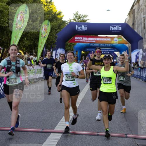 01.09.2024 - BARMER Alsterlauf Kathrin Stürmer Photography http://msf.ph/oto/6970109 01.09.2024 09:58:09 Ziel 2757, 2795, 3486, 3828, 3829, 3830, 3831, 3832, 3901, 4008, 4072, 4147, 4196, 4331, 4396, 4397, 4468, 4531, 4579, 4585, 4711, 4799, 4881, 5233, 2632, 2675, 2885, 3030, 3071, 3234, 3342, 3711, 3744, 3972, 3984, 4163, 4189, 4226, 4376, 4394, 4853, 4890, 5230 meine-sportfotos.de