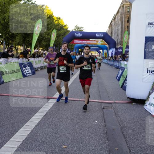 01.09.2024 - BARMER Alsterlauf Kathrin Stürmer Photography http://msf.ph/oto/6970112 01.09.2024 09:58:14 Ziel 2757, 2759, 2760, 2795, 3231, 3245, 3542, 3828, 3829, 3830, 3831, 3832, 3901, 4008, 4147, 4331, 4396, 4401, 4585, 4711, 4799, 4881, 2035, 2052, 2392, 2617, 2632, 2885, 3030, 3071, 3234, 3711, 3744, 3972, 3978, 3984, 4189, 4265, 4376, 4394, 4765, 4853, 4890, 4988, 5230, 8018, 8136, 8381 meine-sportfotos.de