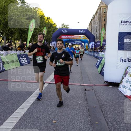 01.09.2024 - BARMER Alsterlauf Kathrin Stürmer Photography http://msf.ph/oto/6970115 01.09.2024 09:58:14 Ziel 2757, 2759, 2760, 2795, 3231, 3245, 3542, 3828, 3829, 3830, 3831, 3832, 3901, 4008, 4147, 4331, 4396, 4401, 4585, 4711, 4799, 4881, 2035, 2052, 2392, 2617, 2632, 2885, 3030, 3071, 3234, 3711, 3744, 3972, 3978, 3984, 4189, 4265, 4376, 4394, 4765, 4853, 4890, 4988, 5230, 8018, 8136, 8381 meine-sportfotos.de