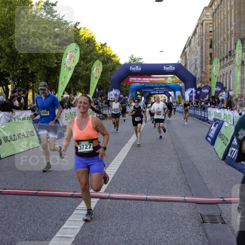 01.09.2024 - BARMER Alsterlauf Kathrin Stürmer Photography http://msf.ph/oto/6970213 01.09.2024 09:59:17 Ziel 2087, 2355, 2390, 2412, 2950, 3510, 3748, 3875, 3940, 4093, 4151, 4277, 4278, 4325, 4361, 4392, 4524, 4785, 4930, 5124, 5125, 5204, 5205, 5237, 8010, 8163, 8321, 2020, 2174, 2252, 2303, 2445, 2603, 2723, 2729, 2736, 2923, 2932, 3410, 3485, 3489, 3727, 3995, 4066, 4444, 4994, 5092, 5298, 5303, 8057, 8134, 8148, 8267, 8281 meine-sportfotos.de