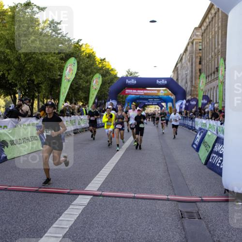 01.09.2024 - BARMER Alsterlauf Kathrin Stürmer Photography http://msf.ph/oto/6970221 01.09.2024 09:59:27 Ziel 2087, 2355, 2417, 2950, 3311, 3315, 3510, 3748, 3940, 4325, 4392, 4524, 4557, 5204, 5205, 5237, 8010, 8321, 8352, 2038, 2223, 2252, 2303, 2445, 2603, 2719, 2729, 2736, 3115, 3603, 3758, 4066, 4212, 4232, 4432, 4495, 4708, 4722, 5231, 8111, 8134, 8148, 8281 meine-sportfotos.de