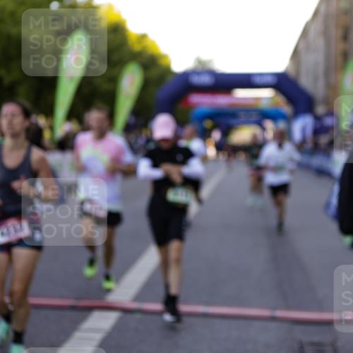 01.09.2024 - BARMER Alsterlauf Kathrin Stürmer Photography http://msf.ph/oto/6970235 01.09.2024 09:59:29 Ziel 2355, 2417, 2877, 2950, 3311, 3315, 3748, 3940, 4325, 4392, 4524, 4557, 5204, 5205, 5237, 8010, 8321, 8352, 2038, 2079, 2223, 2445, 2603, 2719, 2729, 2736, 2771, 3115, 3603, 3758, 4066, 4212, 4232, 4432, 4495, 4605, 4708, 4722, 4867, 5231, 8111, 8134, 8281 meine-sportfotos.de