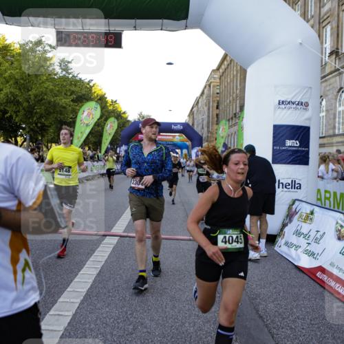 01.09.2024 - BARMER Alsterlauf Kathrin Stürmer Photography http://msf.ph/oto/6970265 01.09.2024 09:59:48 Ziel 2057, 2159, 2361, 2395, 2396, 2401, 2503, 2766, 2877, 2908, 2909, 2912, 3053, 3070, 3586, 3673, 3815, 4141, 4302, 4405, 4604, 4737, 4904, 4984, 5135, 8032, 8033, 8201, 8222, 8371, 2155, 2304, 2323, 2335, 2545, 2620, 3185, 3366, 3718, 3737, 3888, 4005, 4045, 4056, 4294, 4482, 4488, 4575, 4635, 4980, 5146, 5148, 5169, 5212, 5266, 5299, 5302, 8141, 8345 meine-sportfotos.de