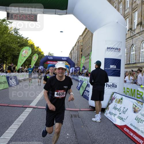 01.09.2024 - BARMER Alsterlauf Kathrin Stürmer Photography http://msf.ph/oto/6970279 01.09.2024 09:59:51 Ziel 2057, 2159, 2361, 2395, 2396, 2401, 2503, 2766, 2908, 2909, 2912, 3053, 3070, 3288, 3586, 3673, 3815, 4141, 4302, 4405, 4604, 4737, 4984, 5135, 8032, 8033, 8101, 8201, 8222, 8371, 2155, 2304, 2335, 2545, 2562, 2620, 2918, 3366, 3718, 3888, 4045, 4056, 4227, 4294, 4482, 4488, 4635, 4887, 5146, 5148, 5153, 5169, 5212, 5266, 5299, 5302 meine-sportfotos.de