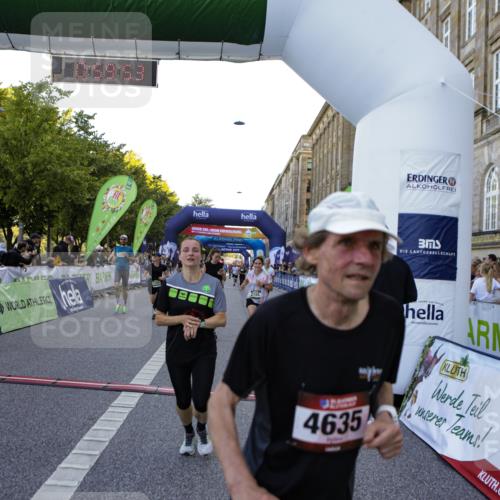 01.09.2024 - BARMER Alsterlauf Kathrin Stürmer Photography http://msf.ph/oto/6970282 01.09.2024 09:59:51 Ziel 2057, 2159, 2361, 2395, 2396, 2401, 2503, 2766, 2908, 2909, 2912, 3053, 3070, 3288, 3586, 3673, 3815, 4141, 4302, 4405, 4604, 4737, 4984, 5135, 8032, 8033, 8101, 8201, 8222, 8371, 2155, 2304, 2335, 2545, 2562, 2620, 2918, 3366, 3718, 3888, 4045, 4056, 4227, 4294, 4482, 4488, 4635, 4887, 5146, 5148, 5153, 5169, 5212, 5266, 5299, 5302 meine-sportfotos.de