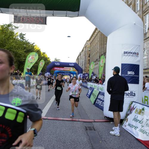 01.09.2024 - BARMER Alsterlauf Kathrin Stürmer Photography http://msf.ph/oto/6970287 01.09.2024 09:59:52 Ziel 2057, 2159, 2361, 2395, 2396, 2401, 2503, 2766, 2908, 2909, 2912, 3053, 3070, 3288, 3586, 3673, 3815, 4141, 4302, 4405, 4604, 4737, 4984, 5135, 8032, 8033, 8101, 8201, 8371, 2155, 2304, 2335, 2545, 2562, 2620, 2918, 3366, 3888, 4045, 4056, 4227, 4294, 4482, 4488, 4635, 4887, 5146, 5148, 5153, 5169, 5212, 5299, 5302 meine-sportfotos.de