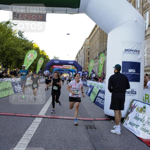 01.09.2024 - BARMER Alsterlauf Kathrin Stürmer Photography http://msf.ph/oto/6970289 01.09.2024 09:59:53 Ziel 2057, 2159, 2361, 2395, 2396, 2401, 2503, 2766, 2912, 3053, 3070, 3288, 3586, 3673, 3815, 4141, 4302, 4391, 4405, 4604, 5135, 8032, 8033, 8101, 8201, 8371, 2155, 2304, 2335, 2545, 2562, 2620, 2918, 3366, 3390, 3888, 4045, 4056, 4227, 4294, 4488, 4635, 4887, 5146, 5148, 5153, 5169, 5212, 5299, 5302 meine-sportfotos.de
