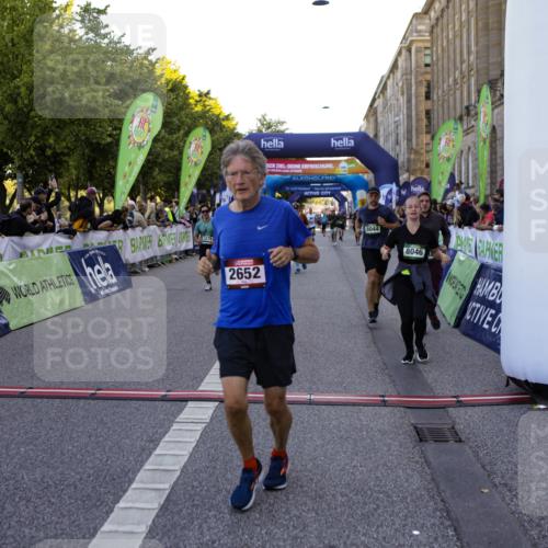 01.09.2024 - BARMER Alsterlauf Kathrin Stürmer Photography http://msf.ph/oto/6970338 01.09.2024 10:00:51 Ziel 2206, 2244, 2245, 3470, 3912, 4052, 4142, 4171, 4301, 4749, 4908, 5138, 5310, 8109, 2330, 2605, 2612, 2652, 2901, 3278, 3312, 3630, 4395, 4537, 4553, 4663, 4739, 4744, 5023, 5106, 5107, 8007, 8044, 8046, 8054, 8338 meine-sportfotos.de