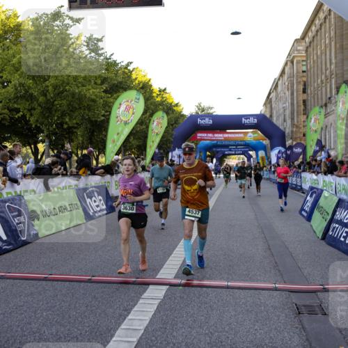 01.09.2024 - BARMER Alsterlauf Kathrin Stürmer Photography http://msf.ph/oto/6970348 01.09.2024 10:00:55 Ziel 2245, 3470, 3883, 3912, 4052, 4142, 4301, 4749, 4908, 5138, 5310, 8109, 8190, 2605, 2652, 2901, 3278, 3312, 3630, 4395, 4537, 4553, 4612, 4663, 4715, 5023, 5106, 5107, 8044, 8046, 8338 meine-sportfotos.de