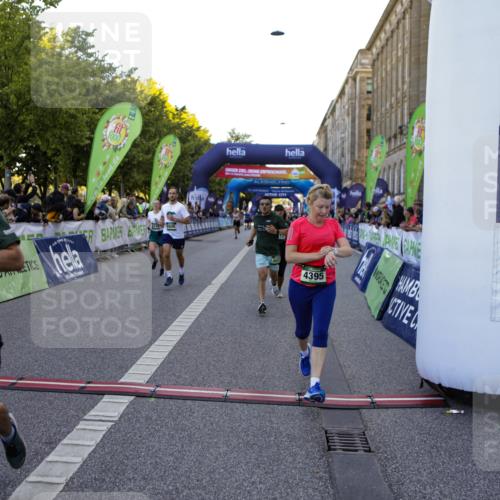 01.09.2024 - BARMER Alsterlauf Kathrin Stürmer Photography http://msf.ph/oto/6970364 01.09.2024 10:00:58 Ziel 2245, 3470, 3504, 3883, 4032, 4142, 4301, 4749, 4908, 5147, 5310, 8109, 8190, 2605, 2901, 3272, 3278, 3312, 3630, 3854, 4395, 4537, 4553, 4612, 4663, 4715, 5023, 5106, 5107, 8044, 8046, 8338 meine-sportfotos.de