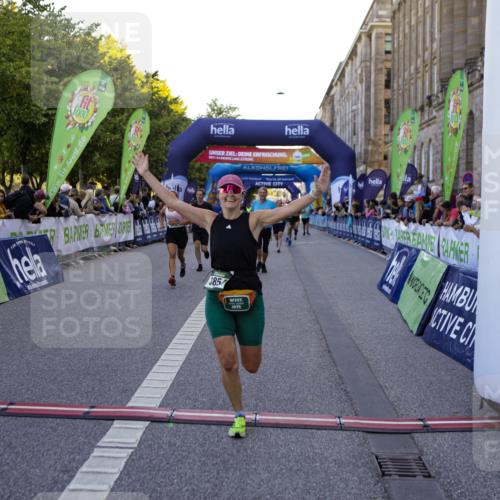 01.09.2024 - BARMER Alsterlauf Kathrin Stürmer Photography http://msf.ph/oto/6970375 01.09.2024 10:01:03 Ziel 2245, 2282, 2942, 3470, 3504, 3587, 3883, 4032, 4142, 4301, 5147, 5310, 8190, 2366, 2605, 2901, 2911, 3272, 3312, 3854, 3956, 4395, 4612, 4715, 5023, 5106, 5107, 8195 meine-sportfotos.de