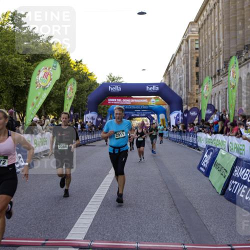 01.09.2024 - BARMER Alsterlauf Kathrin Stürmer Photography http://msf.ph/oto/6970391 01.09.2024 10:01:06 Ziel 2245, 2282, 2942, 3107, 3470, 3504, 3587, 3752, 3883, 3950, 4032, 4446, 5147, 5310, 8190, 2366, 2605, 2911, 3272, 3312, 3328, 3661, 3854, 3956, 4576, 4612, 4715, 4788, 5023, 5028, 8195 meine-sportfotos.de