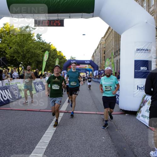 01.09.2024 - BARMER Alsterlauf Kathrin Stürmer Photography http://msf.ph/oto/6970415 01.09.2024 10:01:23 Ziel 2059, 2289, 2290, 3107, 3134, 3275, 3722, 3752, 3817, 3950, 4068, 4070, 4220, 4287, 4446, 4665, 4759, 4771, 4941, 4945, 5081, 5096, 5111, 5296, 8062, 2004, 2040, 2250, 2315, 2486, 2935, 2973, 3170, 3329, 3957, 3968, 4191, 4192, 4354, 4466, 4559, 4695, 5224, 5225, 8073, 8245, 8302, 8363 meine-sportfotos.de