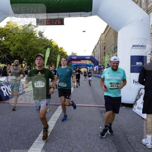 01.09.2024 - BARMER Alsterlauf Kathrin Stürmer Photography http://msf.ph/oto/6970418 01.09.2024 10:01:24 Ziel 2059, 2289, 2290, 3107, 3134, 3275, 3722, 3752, 3817, 3950, 4068, 4070, 4220, 4287, 4322, 4446, 4665, 4759, 4771, 4941, 4945, 5081, 5096, 5111, 5296, 8062, 2004, 2040, 2250, 2315, 2486, 2935, 2973, 3170, 3329, 3957, 3968, 4191, 4192, 4354, 4466, 4559, 4695, 5224, 5225, 8073, 8245, 8302, 8363 meine-sportfotos.de