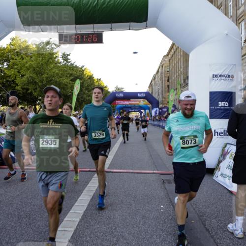 01.09.2024 - BARMER Alsterlauf Kathrin Stürmer Photography http://msf.ph/oto/6970419 01.09.2024 10:01:24 Ziel 2059, 2289, 2290, 3107, 3134, 3275, 3722, 3752, 3817, 3950, 4068, 4070, 4220, 4287, 4322, 4446, 4665, 4759, 4771, 4941, 4945, 5081, 5096, 5111, 5296, 8062, 2004, 2040, 2250, 2315, 2486, 2935, 2973, 3170, 3329, 3957, 3968, 4191, 4192, 4354, 4466, 4559, 4695, 5224, 5225, 8073, 8245, 8302, 8363 meine-sportfotos.de