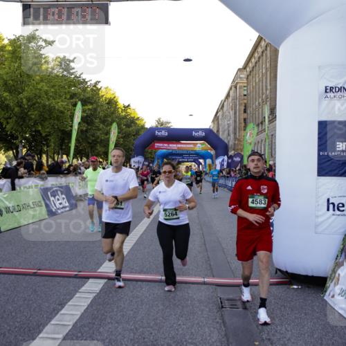 01.09.2024 - BARMER Alsterlauf Kathrin Stürmer Photography http://msf.ph/oto/6970439 01.09.2024 10:01:35 Ziel 2059, 2259, 3134, 3275, 3722, 3742, 3817, 3909, 3992, 4068, 4070, 4127, 4133, 4145, 4214, 4225, 4287, 4322, 4582, 4665, 4759, 4771, 4941, 4989, 2006, 2114, 2243, 2250, 2513, 2890, 2891, 3018, 3142, 3170, 3171, 3204, 3208, 3209, 3327, 3472, 3590, 3968, 4354, 4559, 4583, 4695, 4766, 5261, 5264 meine-sportfotos.de