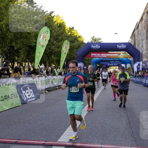 01.09.2024 - BARMER Alsterlauf Kathrin Stürmer Photography http://msf.ph/oto/6970452 01.09.2024 10:01:47 Ziel 2259, 2888, 3195, 3196, 3239, 3276, 3562, 3619, 3742, 3886, 3909, 4127, 4133, 4145, 4184, 4214, 4244, 4582, 4603, 5042, 8199, 2006, 2122, 2152, 2208, 2356, 2357, 2890, 3057, 3058, 3093, 3102, 3123, 3208, 3209, 3590, 3702, 4182, 4628, 4647, 4745, 4766, 4923, 5141, 5207 meine-sportfotos.de