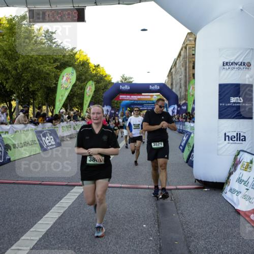 01.09.2024 - BARMER Alsterlauf Kathrin Stürmer Photography http://msf.ph/oto/6970475 01.09.2024 10:02:07 Ziel 2163, 2165, 2420, 2785, 2786, 2830, 2838, 2839, 3239, 3550, 3621, 3728, 3994, 4778, 4825, 4937, 8289, 8290, 2442, 2642, 2677, 2691, 2769, 2939, 3026, 3203, 3294, 3521, 3650, 3658, 3746, 3862, 4024, 4085, 4086, 4138, 4140, 4158, 4218, 4441, 4509, 4719, 4827, 4972, 5210, 5254, 5263, 8063, 8297 meine-sportfotos.de