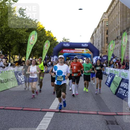 01.09.2024 - BARMER Alsterlauf Kathrin Stürmer Photography http://msf.ph/oto/6970560 01.09.2024 10:02:38 Ziel 2094, 2154, 2474, 2750, 2802, 3040, 3116, 3159, 3188, 3361, 3494, 3572, 3616, 3708, 3818, 4062, 4063, 4121, 4122, 5063, 8284, 8285, 2098, 2099, 2112, 2134, 2185, 2210, 2274, 2555, 2740, 2823, 3046, 3051, 3072, 3163, 3226, 3284, 3373, 3393, 3523, 3591, 3860, 3928, 3979, 3986, 4106, 4169, 4216, 4308, 4406, 4507, 4703, 4841, 4892, 4906, 5033, 5037, 5145, 5238, 8011, 8296 meine-sportfotos.de