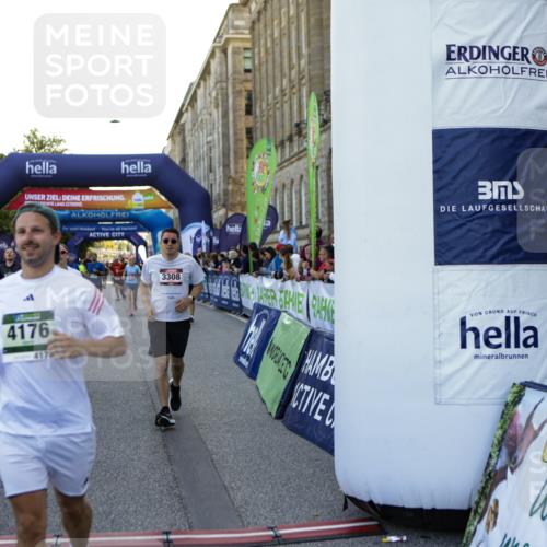01.09.2024 - BARMER Alsterlauf Kathrin Stürmer Photography http://msf.ph/oto/6970579 01.09.2024 10:02:50 Ziel 2033, 2154, 2474, 2500, 2550, 2569, 2651, 2988, 2989, 3099, 3159, 3708, 3709, 3818, 4062, 4063, 4307, 4953, 4954, 5063, 8284, 8285, 2227, 2274, 2275, 2555, 2740, 2884, 3046, 3072, 3162, 3308, 3373, 3393, 3523, 3593, 3759, 3805, 3860, 3928, 3986, 4026, 4046, 4175, 4176, 4216, 4378, 4507, 4841, 4906, 4912, 4966, 5145, 8215, 8296 meine-sportfotos.de