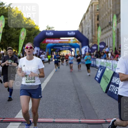 01.09.2024 - BARMER Alsterlauf Kathrin Stürmer Photography http://msf.ph/oto/6970587 01.09.2024 10:02:52 Ziel 2033, 2474, 2500, 2550, 2569, 2637, 2651, 2988, 2989, 3099, 3159, 3708, 3709, 4062, 4063, 4307, 4953, 4954, 5063, 5273, 8284, 8285, 2227, 2275, 2555, 2790, 2884, 3072, 3162, 3308, 3373, 3593, 3759, 3805, 4026, 4046, 4175, 4176, 4378, 4507, 4841, 4912, 4966, 5131, 5145, 8215, 8296 meine-sportfotos.de