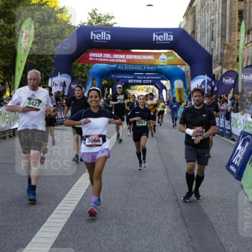 01.09.2024 - BARMER Alsterlauf Kathrin Stürmer Photography http://msf.ph/oto/6970609 01.09.2024 10:03:14 Ziel 2046, 2120, 2585, 2586, 2690, 2753, 2777, 2793, 3556, 3618, 3620, 3782, 3970, 4285, 4449, 4516, 4520, 4705, 4714, 5031, 5214, 5218, 5220, 2007, 2044, 2379, 2427, 2444, 2552, 2915, 2956, 3007, 3066, 3218, 3559, 3999, 4080, 4312, 4411, 4475, 4855, 4856, 4897, 5301, 5313, 8053, 8147 meine-sportfotos.de