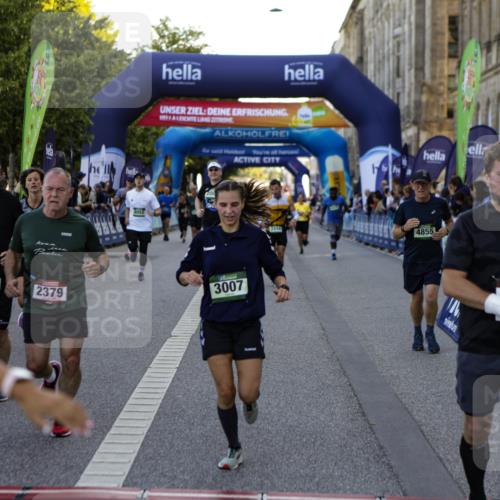 01.09.2024 - BARMER Alsterlauf Kathrin Stürmer Photography http://msf.ph/oto/6970611 01.09.2024 10:03:16 Ziel 2046, 2120, 2585, 2586, 2690, 2753, 2777, 2793, 3326, 3556, 3618, 3620, 3782, 3970, 4285, 4449, 4516, 4520, 4705, 4714, 5030, 5031, 5214, 5218, 5220, 2007, 2044, 2379, 2427, 2444, 2552, 2956, 3007, 3066, 3218, 3999, 4080, 4312, 4411, 4475, 4855, 4856, 4897, 5116, 5301, 5313, 8053, 8147 meine-sportfotos.de