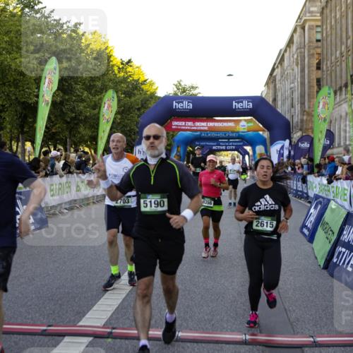 01.09.2024 - BARMER Alsterlauf Kathrin Stürmer Photography http://msf.ph/oto/6970654 01.09.2024 10:03:44 Ziel 2014, 2015, 2258, 2414, 3336, 3415, 4422, 4767, 5019, 5211, 8015, 8150, 8400, 2343, 2583, 2615, 2703, 2917, 2961, 3061, 3063, 3420, 3421, 3678, 3839, 3930, 4208, 4961, 5121, 5166, 5190, 8041, 8246, 8356 meine-sportfotos.de