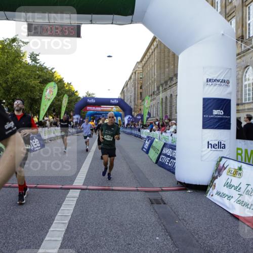 01.09.2024 - BARMER Alsterlauf Kathrin Stürmer Photography http://msf.ph/oto/6970675 01.09.2024 10:03:53 Ziel 2258, 2414, 2493, 2497, 2529, 3108, 3109, 3258, 3336, 3415, 3424, 4484, 5217, 8150, 2583, 2607, 3420, 3421, 3778, 4208, 4288, 4427, 4712, 4741, 4986, 5166, 5187, 8028, 8246 meine-sportfotos.de