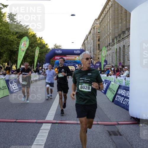01.09.2024 - BARMER Alsterlauf Kathrin Stürmer Photography http://msf.ph/oto/6970681 01.09.2024 10:03:54 Ziel 2258, 2414, 2493, 2497, 2529, 3108, 3109, 3258, 3336, 3415, 3424, 4340, 4484, 5217, 8150, 2583, 2607, 3420, 3421, 3778, 4208, 4288, 4427, 4712, 4741, 4986, 5166, 5187, 8028, 8246 meine-sportfotos.de