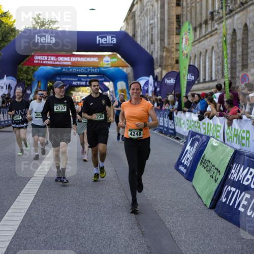 01.09.2024 - BARMER Alsterlauf Kathrin Stürmer Photography http://msf.ph/oto/6970707 01.09.2024 10:04:04 Ziel 2493, 2497, 2529, 3080, 3091, 3108, 3109, 3258, 3424, 3873, 4340, 4447, 4448, 4484, 4526, 4701, 5217, 2735, 2737, 2778, 2880, 3279, 3507, 3635, 3823, 3843, 4248, 4288, 4712, 4741, 5187, 5234, 8066 meine-sportfotos.de