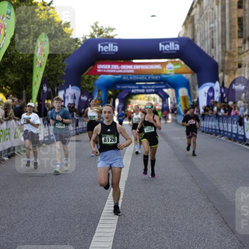 01.09.2024 - BARMER Alsterlauf Kathrin Stürmer Photography http://msf.ph/oto/6970714 01.09.2024 10:04:12 Ziel 2191, 2192, 2529, 3080, 3091, 3873, 4340, 4447, 4448, 4484, 4526, 4669, 4701, 4704, 5130, 2714, 2735, 2737, 2778, 2880, 3279, 3297, 3507, 3631, 3632, 3635, 3823, 3843, 4033, 4295, 4726, 5234, 8066, 8126 meine-sportfotos.de