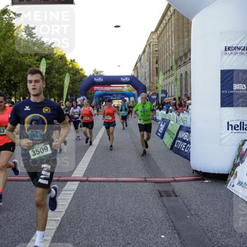 01.09.2024 - BARMER Alsterlauf Kathrin Stürmer Photography http://msf.ph/oto/6970748 01.09.2024 10:04:37 Ziel 2065, 2269, 3309, 3659, 4982, 4990, 8052, 8378, 2075, 2217, 2237, 2609, 2692, 2776, 3113, 3194, 3247, 3449, 3509, 3581, 3582, 3623, 3732, 4164, 4213, 4506, 4627, 4814, 4871, 4997, 8235, 8365 meine-sportfotos.de