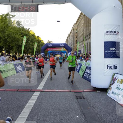 01.09.2024 - BARMER Alsterlauf Kathrin Stürmer Photography http://msf.ph/oto/6970750 01.09.2024 10:04:37 Ziel 2065, 2269, 3309, 3659, 4982, 4990, 8052, 8378, 2075, 2217, 2237, 2609, 2692, 2776, 3113, 3194, 3247, 3449, 3509, 3581, 3582, 3623, 3732, 4164, 4213, 4506, 4627, 4814, 4871, 4997, 8235, 8365 meine-sportfotos.de