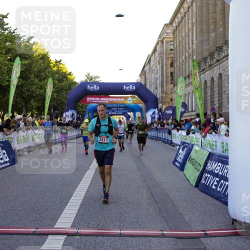 01.09.2024 - BARMER Alsterlauf Kathrin Stürmer Photography http://msf.ph/oto/6970765 01.09.2024 10:04:40 Ziel 2065, 2269, 4982, 4990, 8052, 8378, 2075, 2217, 2237, 2609, 2776, 3113, 3194, 3247, 3449, 3509, 3512, 3513, 3581, 3582, 3623, 4164, 4213, 4627, 4706, 4814, 4871, 4997, 8235 meine-sportfotos.de