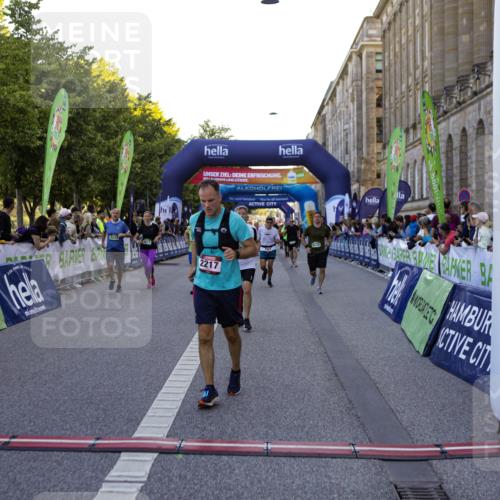 01.09.2024 - BARMER Alsterlauf Kathrin Stürmer Photography http://msf.ph/oto/6970767 01.09.2024 10:04:41 Ziel 2065, 2269, 4982, 4990, 8052, 8378, 2075, 2217, 2237, 2609, 2776, 3113, 3194, 3247, 3368, 3449, 3509, 3512, 3513, 3581, 3582, 3623, 4164, 4213, 4627, 4706, 4814, 4871, 4963, 4997, 8235 meine-sportfotos.de