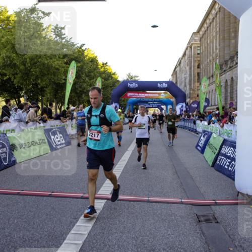 01.09.2024 - BARMER Alsterlauf Kathrin Stürmer Photography http://msf.ph/oto/6970772 01.09.2024 10:04:42 Ziel 2065, 2269, 4982, 4990, 8052, 8378, 2075, 2217, 2237, 2609, 2776, 3113, 3194, 3247, 3368, 3509, 3512, 3513, 3581, 3582, 3623, 4078, 4164, 4213, 4627, 4706, 4814, 4871, 4963, 4997, 8235 meine-sportfotos.de