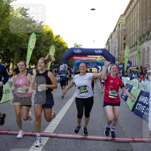 01.09.2024 - BARMER Alsterlauf Kathrin Stürmer Photography http://msf.ph/oto/6970825 01.09.2024 10:05:27 Ziel 2199, 2507, 2889, 2979, 4453, 5112, 5311, 2147, 2239, 2368, 2393, 2494, 2746, 2748, 2966, 3100, 3173, 3232, 3601, 3602, 3607, 3985, 4535, 4566, 4567, 4660, 4901, 5154, 5182, 5185, 5194, 8333 meine-sportfotos.de