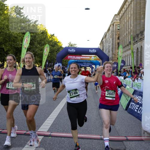 01.09.2024 - BARMER Alsterlauf Kathrin Stürmer Photography http://msf.ph/oto/6970826 01.09.2024 10:05:28 Ziel 2507, 2536, 2889, 2979, 4453, 5112, 5311, 2147, 2219, 2239, 2368, 2393, 2494, 2746, 2748, 2966, 3100, 3173, 3232, 3601, 3602, 3607, 3745, 3985, 4535, 4566, 4567, 4901, 5154, 5182, 5185, 5194, 8333 meine-sportfotos.de