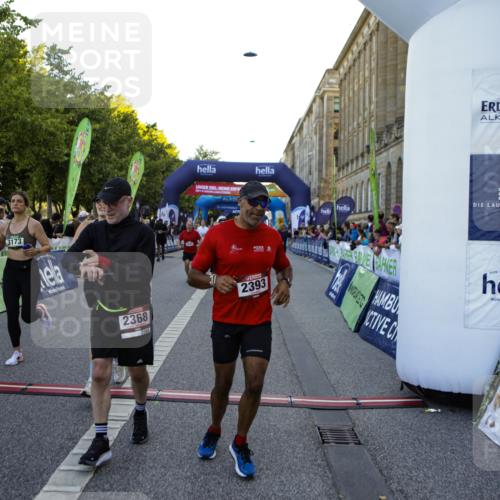01.09.2024 - BARMER Alsterlauf Kathrin Stürmer Photography http://msf.ph/oto/6970830 01.09.2024 10:05:31 Ziel 2507, 2536, 2889, 2979, 3407, 3700, 4453, 5112, 5311, 2041, 2147, 2219, 2239, 2368, 2393, 2488, 2489, 2589, 2672, 2746, 2966, 3023, 3100, 3173, 3232, 3601, 3602, 3607, 3745, 3812, 3985, 4535, 4566, 4567, 4901, 5182, 5185, 5194, 8333 meine-sportfotos.de