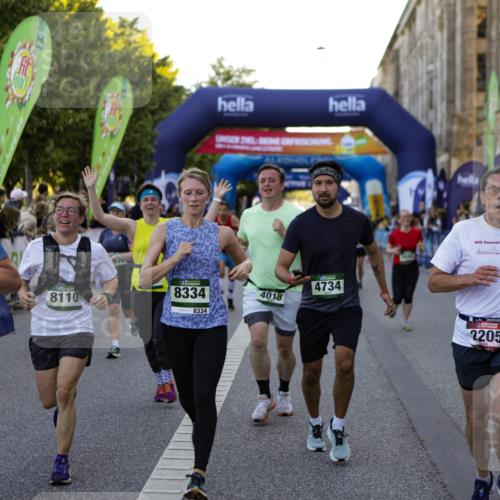 01.09.2024 - BARMER Alsterlauf Kathrin Stürmer Photography http://msf.ph/oto/6970848 01.09.2024 10:05:49 Ziel 2143, 2614, 2881, 2974, 2975, 3407, 3639, 3700, 3947, 3948, 4181, 4186, 4690, 4702, 4929, 4957, 5156, 5312, 8219, 8309, 2169, 2205, 2292, 3034, 3199, 3682, 3807, 3835, 4010, 4011, 4633, 4734, 4934, 4939, 5180, 5278, 8110, 8252, 8334 meine-sportfotos.de