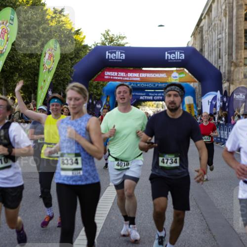 01.09.2024 - BARMER Alsterlauf Kathrin Stürmer Photography http://msf.ph/oto/6970850 01.09.2024 10:05:49 Ziel 2143, 2614, 2881, 2974, 2975, 3407, 3639, 3700, 3947, 3948, 4181, 4186, 4690, 4702, 4929, 4957, 5156, 5312, 8219, 8309, 2169, 2205, 2292, 3034, 3199, 3682, 3807, 3835, 4010, 4011, 4633, 4734, 4934, 4939, 5180, 5278, 8110, 8252, 8334 meine-sportfotos.de