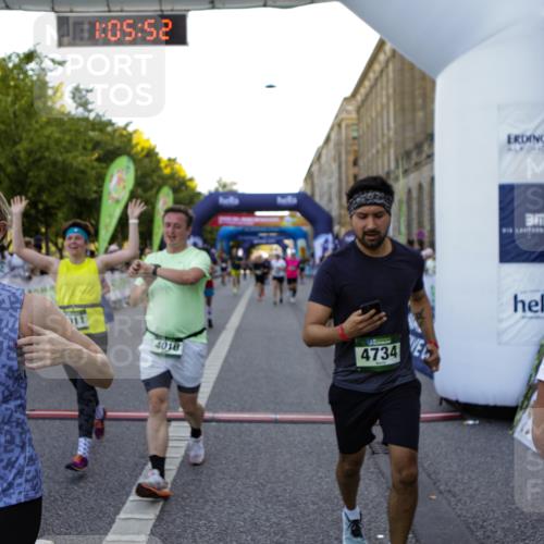 01.09.2024 - BARMER Alsterlauf Kathrin Stürmer Photography http://msf.ph/oto/6970854 01.09.2024 10:05:50 Ziel 2143, 2614, 2881, 2974, 2975, 3639, 3947, 3948, 4181, 4186, 4690, 4702, 4870, 4929, 4957, 5156, 5312, 8219, 8309, 2169, 2205, 2292, 3034, 3199, 3682, 3807, 3835, 4010, 4011, 4633, 4734, 4798, 4934, 4939, 5180, 5278, 8110, 8252, 8334 meine-sportfotos.de