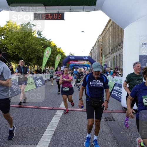 01.09.2024 - BARMER Alsterlauf Kathrin Stürmer Photography http://msf.ph/oto/6970885 01.09.2024 10:06:01 Ziel 2498, 3845, 3947, 3948, 4181, 4245, 4690, 4702, 4870, 4929, 4957, 8231, 2169, 2170, 2265, 2292, 2499, 2592, 2858, 2892, 2983, 3005, 3199, 3331, 3444, 3514, 3627, 3665, 3769, 3835, 4517, 4798, 4801, 4854, 5021, 5022, 5066, 5067, 5180 meine-sportfotos.de
