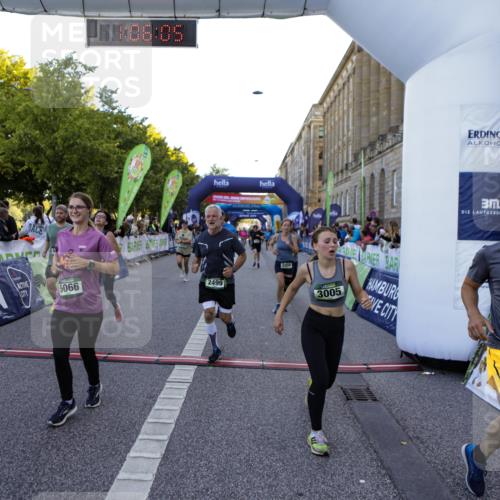 01.09.2024 - BARMER Alsterlauf Kathrin Stürmer Photography http://msf.ph/oto/6970891 01.09.2024 10:06:03 Ziel 2498, 3845, 3917, 3947, 3948, 4245, 4702, 4870, 4929, 4957, 8231, 2170, 2265, 2292, 2499, 2592, 2858, 2892, 2983, 3005, 3199, 3331, 3444, 3490, 3514, 3627, 3665, 3769, 4060, 4517, 4798, 4801, 4854, 5021, 5022, 5066, 5067, 5180 meine-sportfotos.de