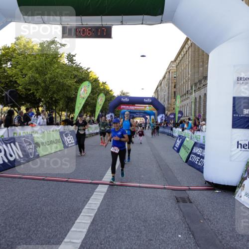 01.09.2024 - BARMER Alsterlauf Kathrin Stürmer Photography http://msf.ph/oto/6970914 01.09.2024 10:06:15 Ziel 2362, 2498, 2546, 2622, 2819, 2842, 2846, 3081, 3307, 3406, 3497, 3500, 3532, 3533, 3535, 3845, 3893, 3917, 4073, 4245, 4442, 4547, 4548, 4676, 5159, 5307, 2076, 2214, 2418, 2739, 2892, 3062, 3161, 3256, 3299, 3436, 3490, 3514, 3944, 4016, 4060, 4465, 4730, 5067, 5160, 8027, 8359 meine-sportfotos.de