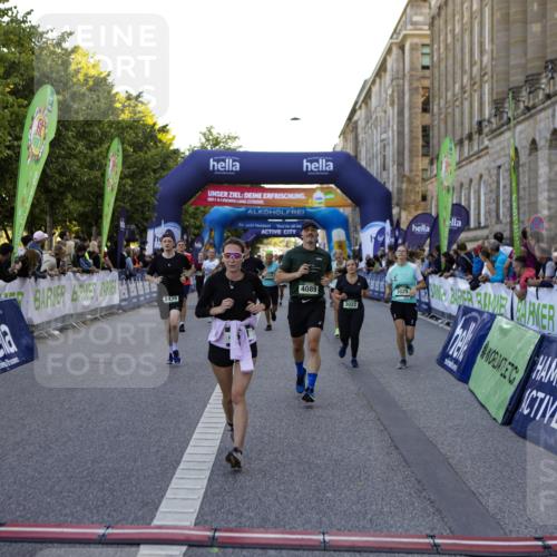01.09.2024 - BARMER Alsterlauf Kathrin Stürmer Photography http://msf.ph/oto/6970937 01.09.2024 10:06:31 Ziel 1178, 2377, 2378, 2546, 2574, 2575, 2593, 2621, 2622, 2842, 2846, 3110, 3158, 3265, 3307, 3406, 3497, 3871, 4004, 4073, 4442, 4586, 4676, 5307, 2029, 2351, 2358, 2439, 2464, 2670, 2900, 3022, 3025, 3689, 3795, 4089, 4333, 4631, 4648, 4755, 4756, 4820, 5058, 5195, 8017, 8286 meine-sportfotos.de