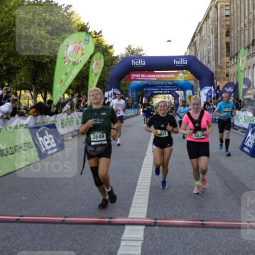 01.09.2024 - BARMER Alsterlauf Kathrin Stürmer Photography http://msf.ph/oto/6970960 01.09.2024 10:07:04 Ziel 2128, 2271, 2972, 3086, 3445, 4243, 4346, 4951, 5050, 5090, 5132, 5242, 8125, 2285, 2718, 2856, 2946, 3313, 3849, 4009, 4037, 4038, 4161, 4459, 4717, 4925, 4931, 5227, 5288, 8323 meine-sportfotos.de