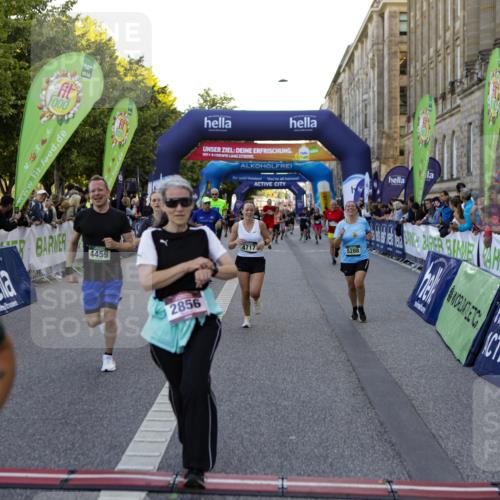 01.09.2024 - BARMER Alsterlauf Kathrin Stürmer Photography http://msf.ph/oto/6970976 01.09.2024 10:07:10 Ziel 2271, 2965, 2972, 2980, 3314, 3363, 3445, 4346, 5049, 5050, 5090, 5132, 2157, 2285, 2298, 2547, 2718, 2856, 2946, 2978, 3313, 3849, 4037, 4038, 4161, 4459, 4717, 5227, 5288 meine-sportfotos.de